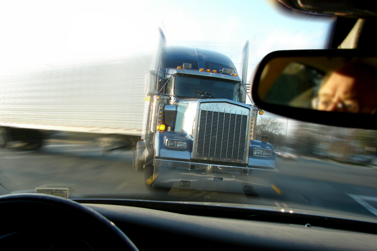 The Role of Dashcams in Investigating Jamestown NY Truck Accidents