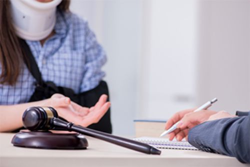 What Compensation Can You Expect from a Cheektowaga NY Whiplash Lawsuit